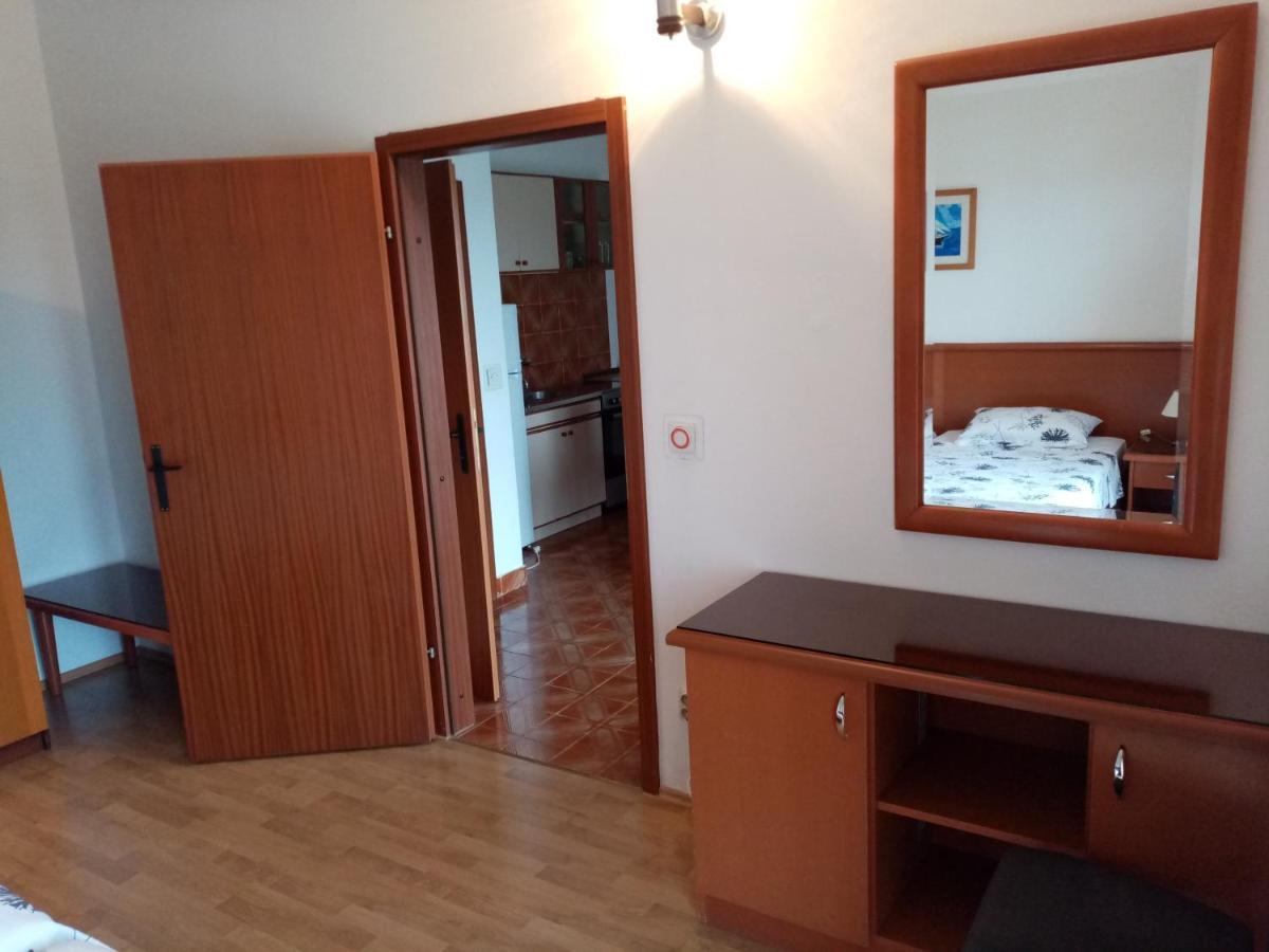 Apartmani Nado Majica Свети свети Филип и Яков Екстериор снимка