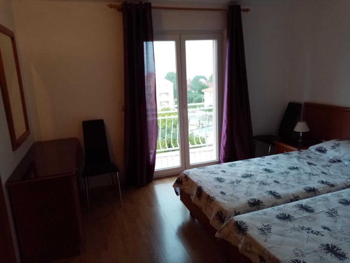 Apartmani Nado Majica Свети свети Филип и Яков Екстериор снимка